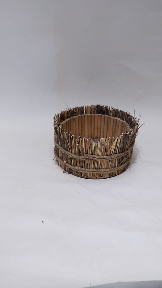 Round wood basket 1323